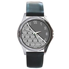 Pattern 287 Round Metal Watch by GardenOfOphir