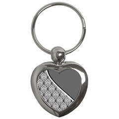 Pattern 287 Key Chain (heart) by GardenOfOphir