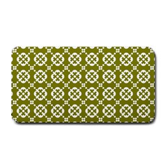 Pattern 297 Medium Bar Mat by GardenOfOphir