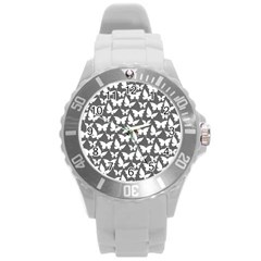 Pattern 323 Round Plastic Sport Watch (l) by GardenOfOphir