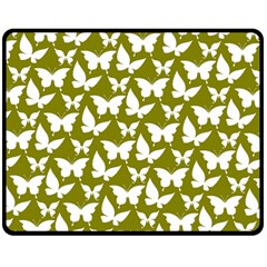 Pattern 325 Fleece Blanket (medium) by GardenOfOphir