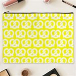 Yellow Pretzel Illustrations Pattern Cosmetic Bag (XXXL) Front