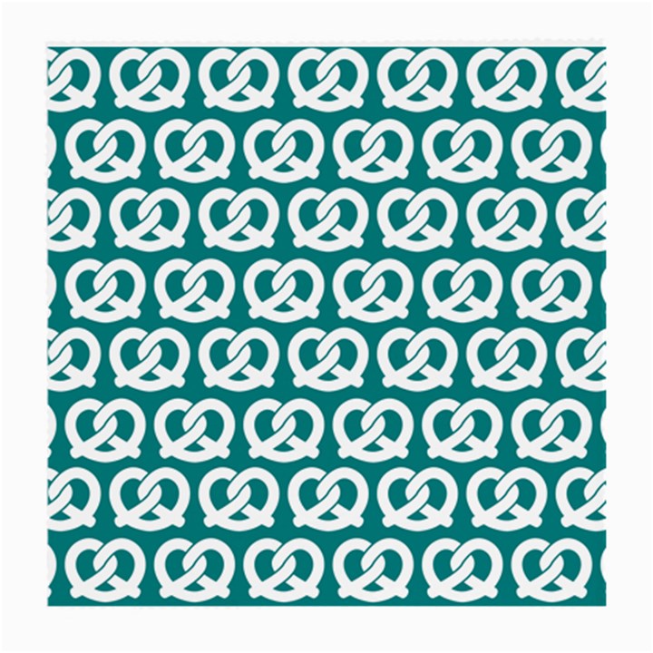 Teal Pretzel Illustrations Pattern Medium Glasses Cloth