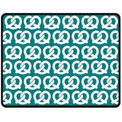 Teal Pretzel Illustrations Pattern Fleece Blanket (Medium)