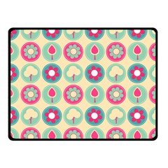 Chic Floral Pattern One Side Fleece Blanket (small) by GardenOfOphir