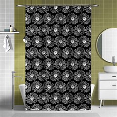 Black And White Gerbera Daisy Vector Tile Pattern Shower Curtain 48  X 72  (small)  by GardenOfOphir