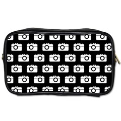 Modern Chic Vector Camera Illustration Pattern Toiletries Bag (one Side) by GardenOfOphir