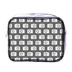 Modern Chic Vector Camera Illustration Pattern Mini Toiletries Bag (one Side) by GardenOfOphir