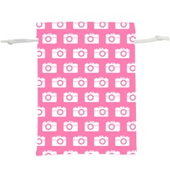 Pink Modern Chic Vector Camera Illustration Pattern Lightweight Drawstring Pouch (xl) by GardenOfOphir