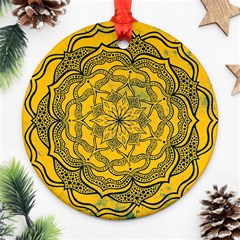 Mandala Vintage Painting Flower Ornament (round)