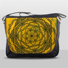 Mandala Vintage Painting Flower Messenger Bag