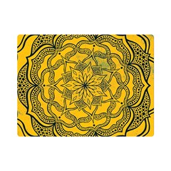 Mandala Vintage Painting Flower Premium Plush Fleece Blanket (mini)