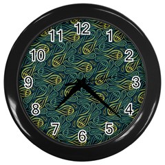 Pattern Abstract Green Texture Wall Clock (black)