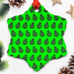 Ladybug Vector Geometric Tile Pattern Ornament (Snowflake)