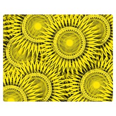 Abstract Sun Pattern Yellow Background Premium Plush Fleece Blanket (medium)