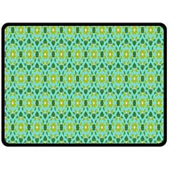 Leaf - 04 Fleece Blanket (large) by nateshop