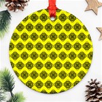 Abstract Knot Geometric Tile Pattern Round Ornament (Two Sides) Front