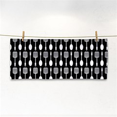 Black And White Spatula Spoon Pattern Hand Towel