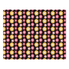 Cute Floral Pattern Premium Plush Fleece Blanket (large)