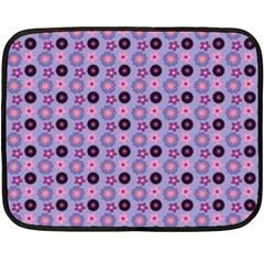 Cute Floral Pattern Fleece Blanket (mini) by GardenOfOphir