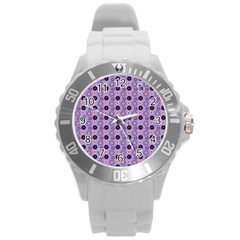 Cute Floral Pattern Round Plastic Sport Watch (l) by GardenOfOphir