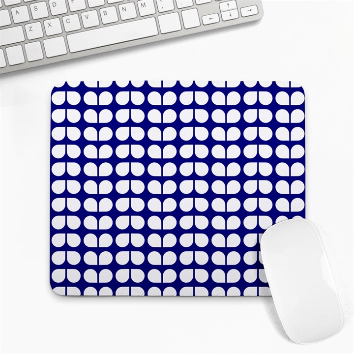 Blue And White Leaf Pattern Large Mousepad