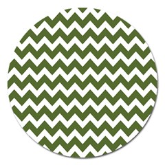 Chevron Pattern Gifts Magnet 5  (round) by GardenOfOphir