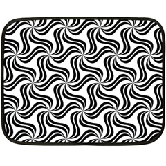 Soft-pattern-repeat-monochrome Two Sides Fleece Blanket (mini)