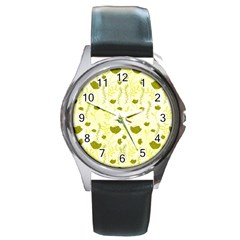 Yellow Classy Tulips  Round Metal Watch by ConteMonfrey