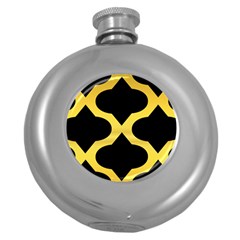 Seamless Gold Pattern Round Hip Flask (5 Oz) by Amaryn4rt