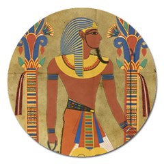 Egyptian Tutunkhamun Pharaoh Design Magnet 5  (round) by Celenk