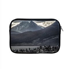 Nature s Symphony: A Portrait Of Ushuaia s Wild Beauty  Apple Macbook Pro 15  Zipper Case