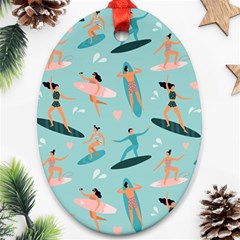 Beach-surfing-surfers-with-surfboards-surfer-rides-wave-summer-outdoors-surfboards-seamless-pattern- Oval Ornament (two Sides) by Salman4z