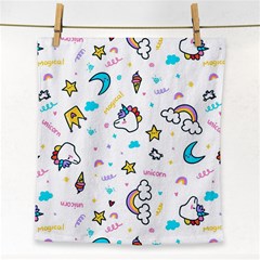 Unicorns-rainbows-seamless-pattern Face Towel by Salman4z