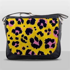 Leopard-print-seamless-pattern Messenger Bag by Salman4z