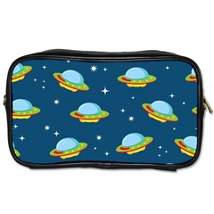 Seamless-pattern-ufo-with-star-space-galaxy-background Toiletries Bag (one Side) by Salman4z