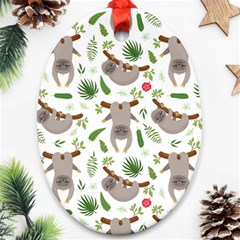 Seamless-pattern-with-cute-sloths Ornament (oval)