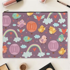 Cute-seamless-pattern-with-doodle-birds-balloons Cosmetic Bag (xxxl) by Salman4z