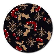 Christmas Pattern With Snowflakes Berries Round Mousepad