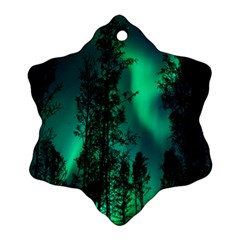 Aurora Northern Lights Celestial Magical Astronomy Ornament (Snowflake)