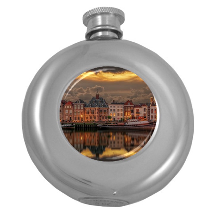 Old Port Of Maasslui Netherlands Round Hip Flask (5 oz)