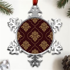 Vector Gold Ornament Pattern Seamless Damask Metal Small Snowflake Ornament