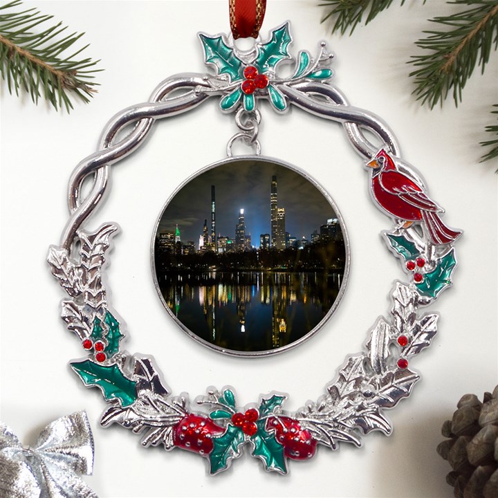 New York Night Central Park Skyscrapers Skyline Metal X mas Wreath Holly leaf Ornament