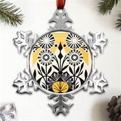 Flowers Pattern Metal Small Snowflake Ornament