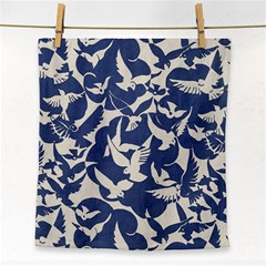 Bird Animal Animal Background Face Towel by Vaneshop