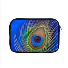 Blue Peacock Feather Apple Macbook Pro 15  Zipper Case by Amaryn4rt