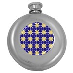 Seamless Pattern Background Round Hip Flask (5 oz) Front