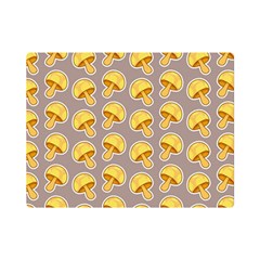 Yellow-mushroom-pattern Premium Plush Fleece Blanket (mini) by uniart180623