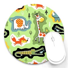 Seamless-pattern-with-wildlife-animals-cartoon Round Mousepad by uniart180623