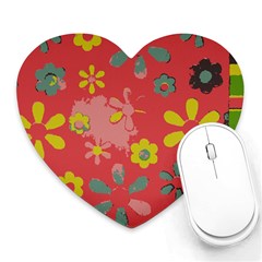 Flowers Pattern Heart Mousepad